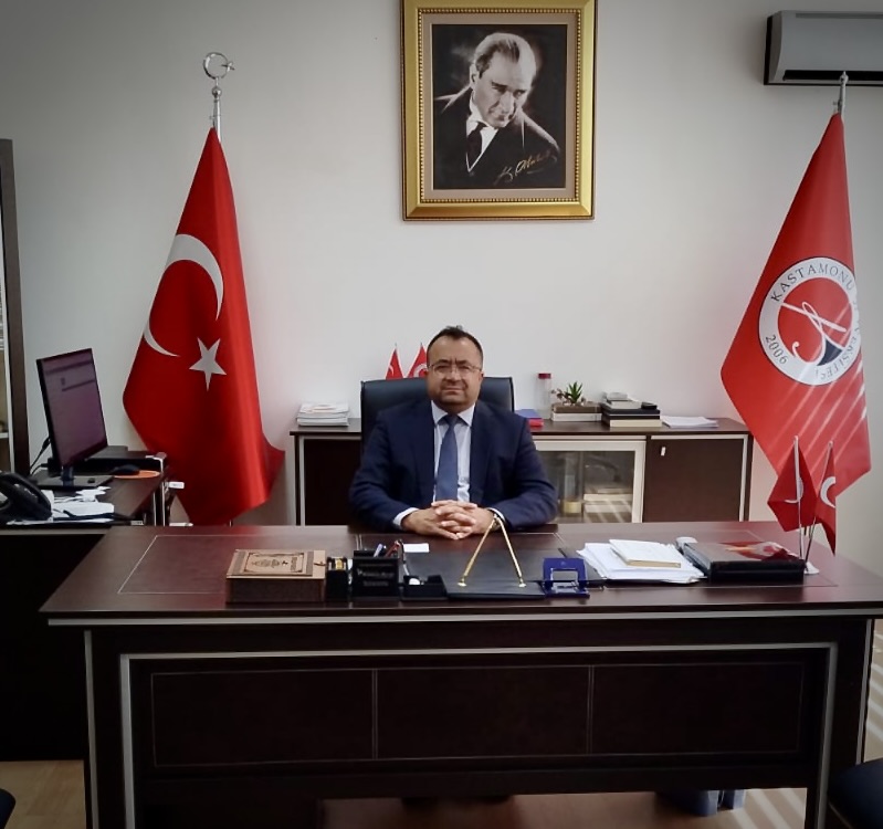 Dekanımızdan Fakültemizi Tercih Eden Öğrencilerimize Mesaj
